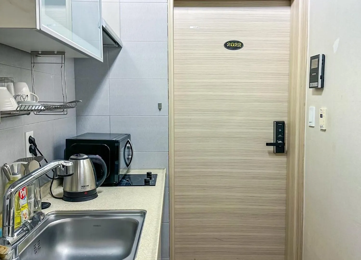 Хостел Bb Hongdae Line Сеул 0*,  Южная Корея
