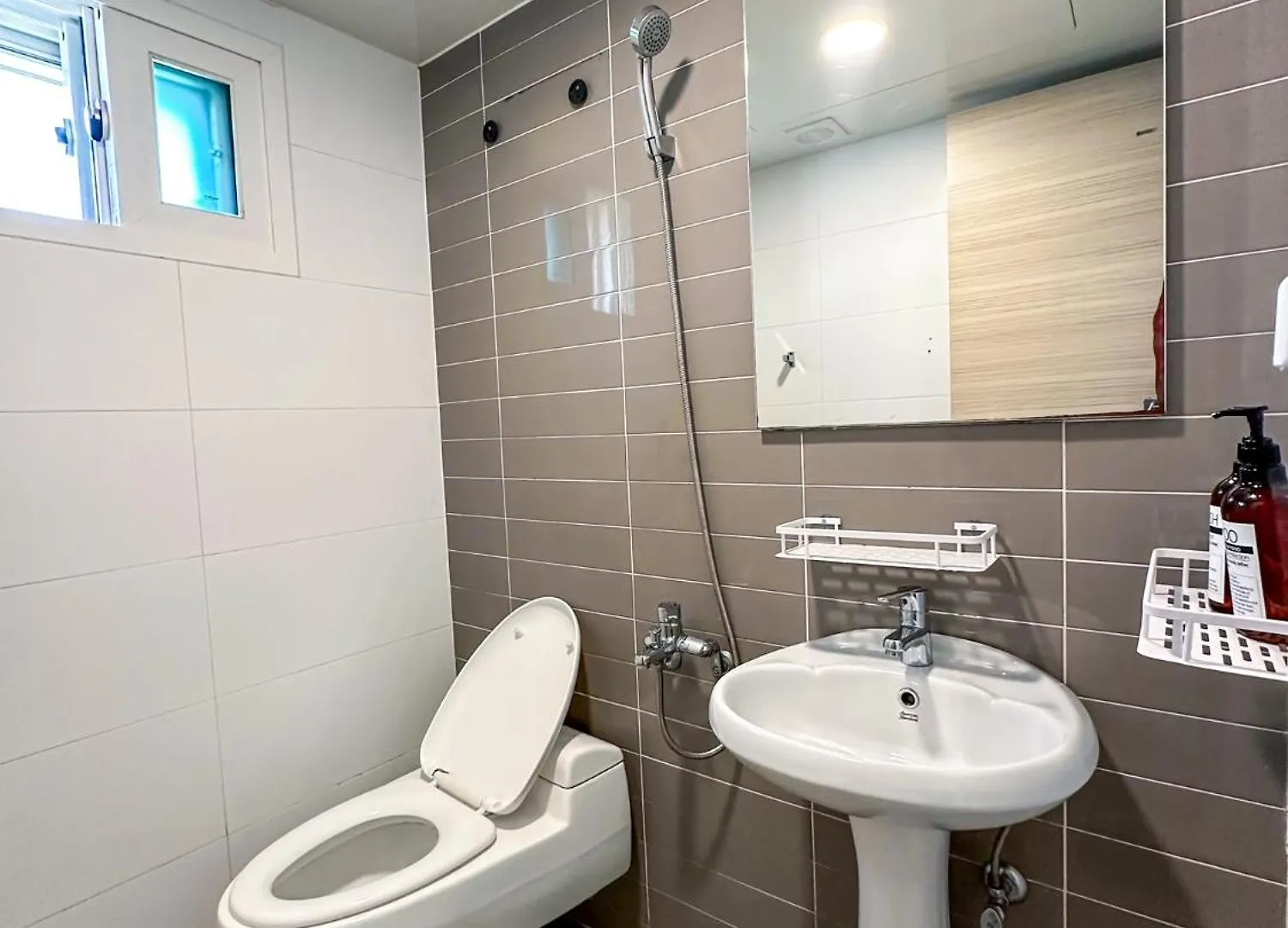 Bb Hongdae Line Hostel Seoul