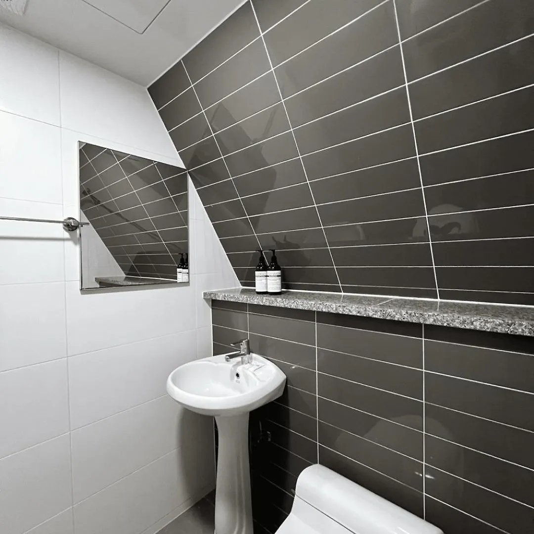 Bb Hongdae Line Hostel Seoul