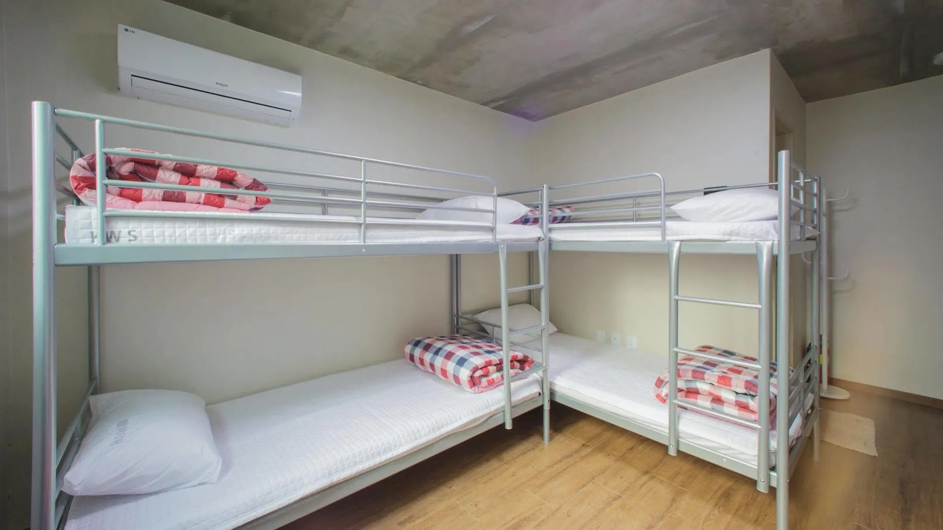 Bb Hongdae Line Hostel Seoul